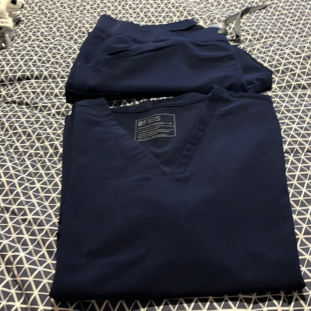 Figs technical collection scrub set navy blue